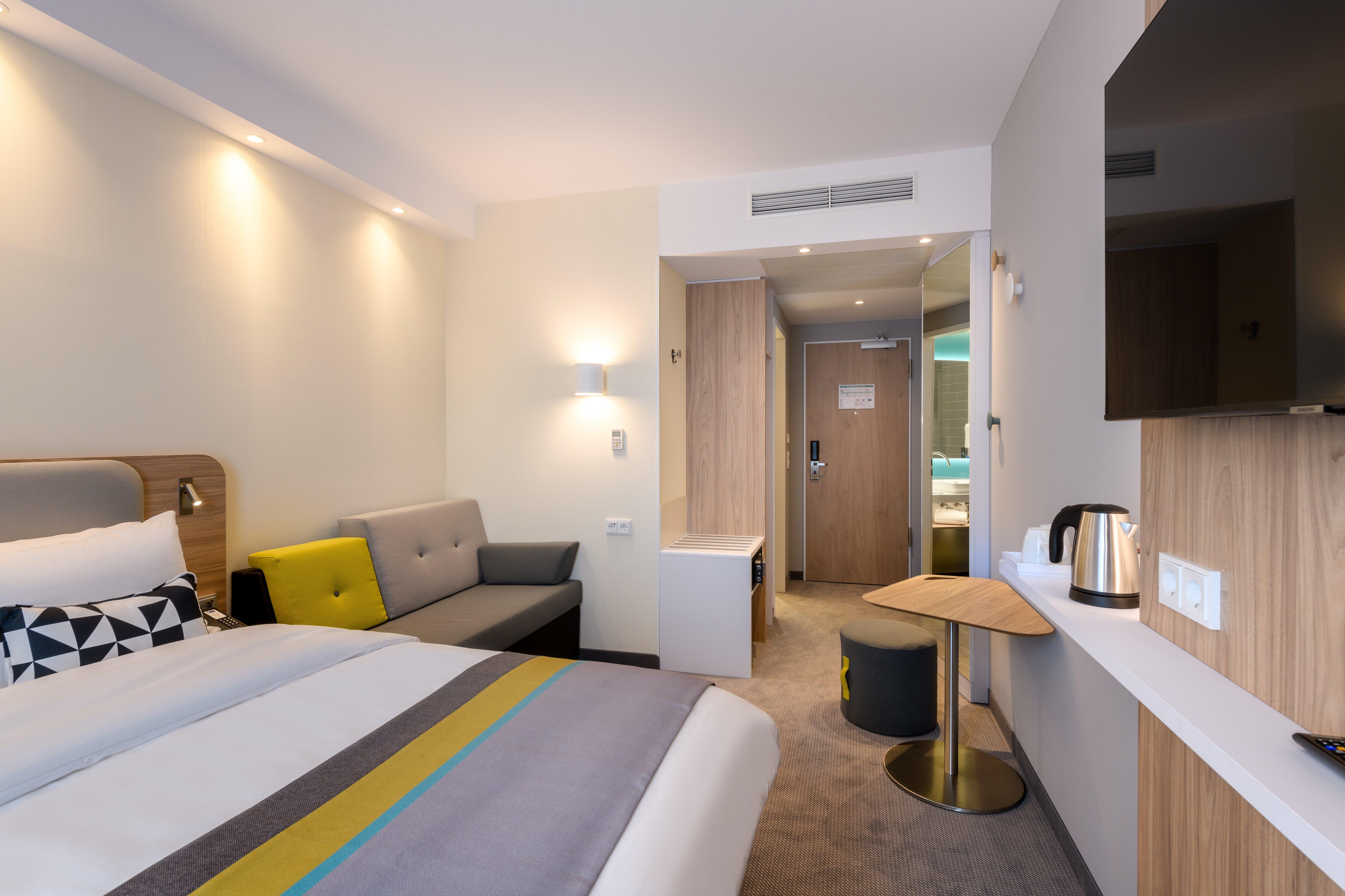 Holiday Inn Express - Fulda By Ihg Exterior photo